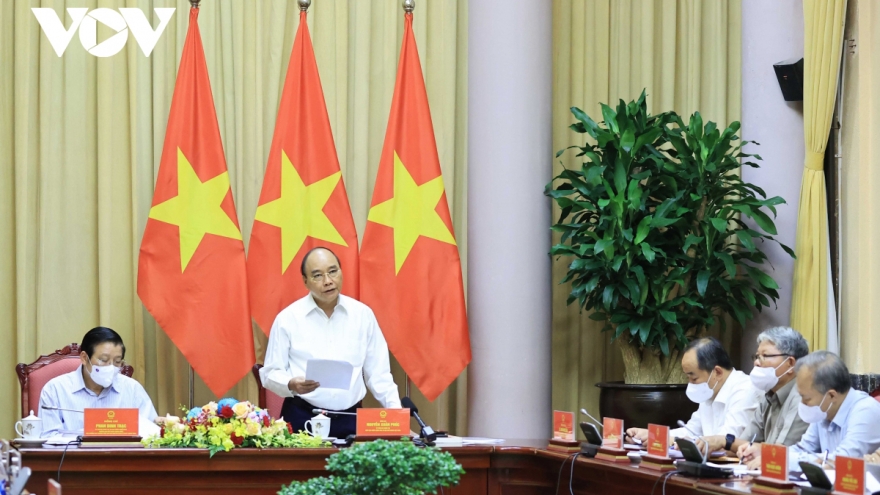 President, experts discuss building law-governed socialist State